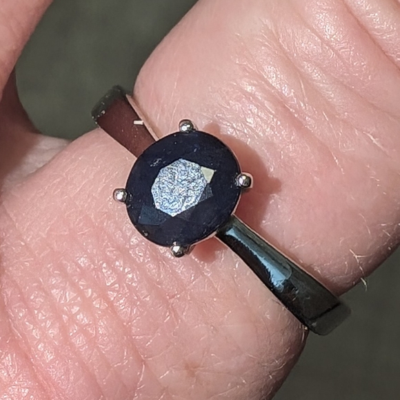 925 Sterling Silver Sapphire Ring larger than a 7 - Picture 2 of 10